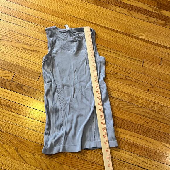Athleta Shirt Womens XXS Oxygen Tank Top Gray Activewear Performance - Picture 6 of 7